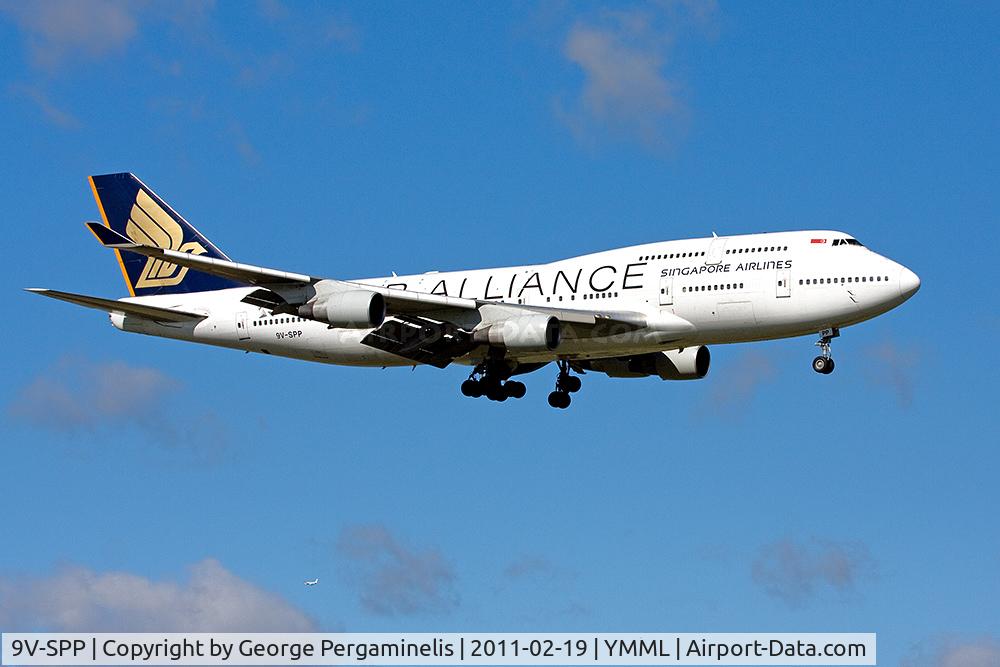9V-SPP, 2001 Boeing 747-412 C/N 28029, On final for runway 34.