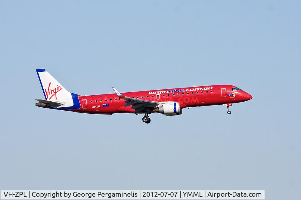 VH-ZPL, 2008 Embraer 190AR (ERJ-190-100IGW) C/N 19000220, On final for runway 34.