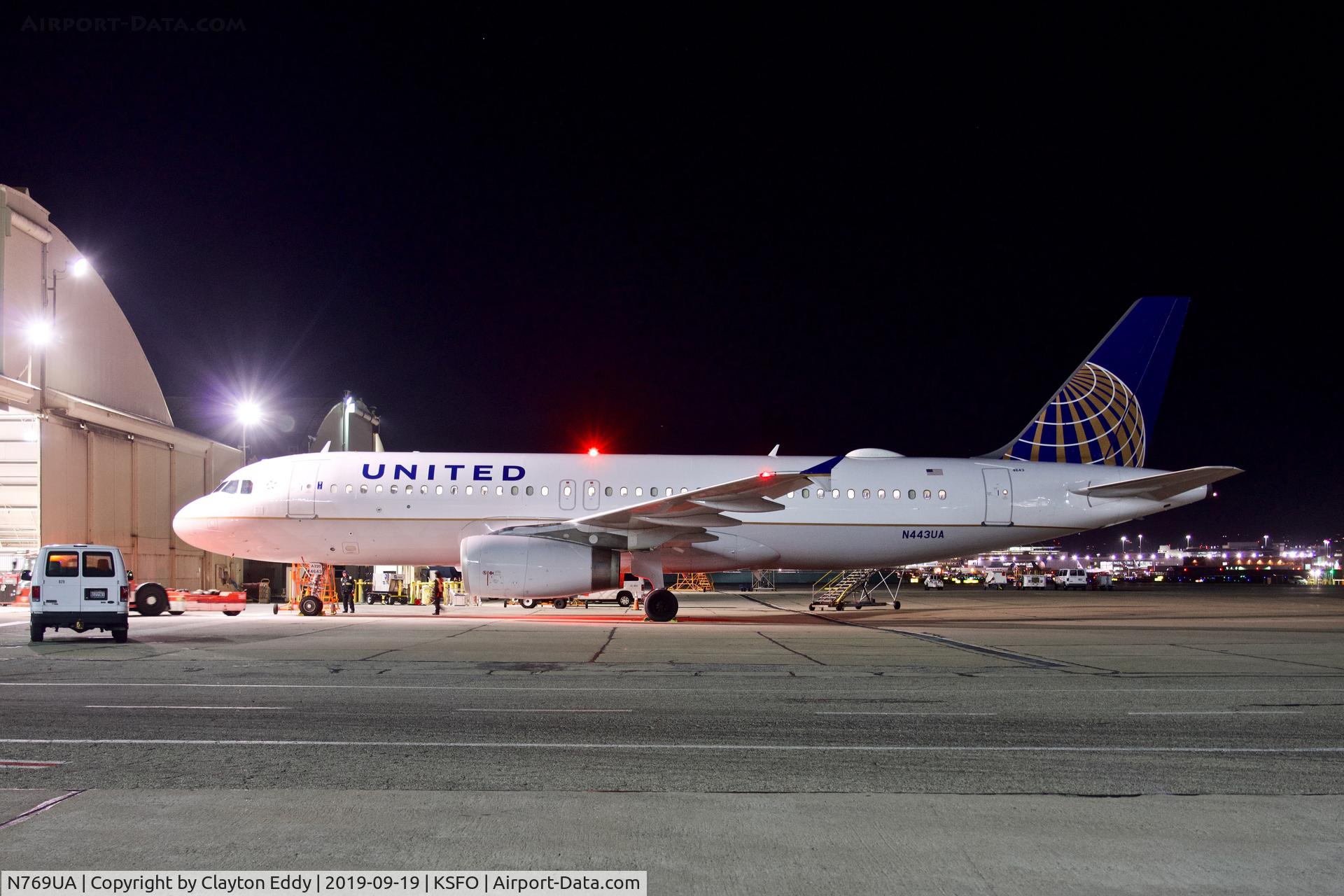 N769UA, 1995 Boeing 777-222 C/N 26921, SFO 2019.