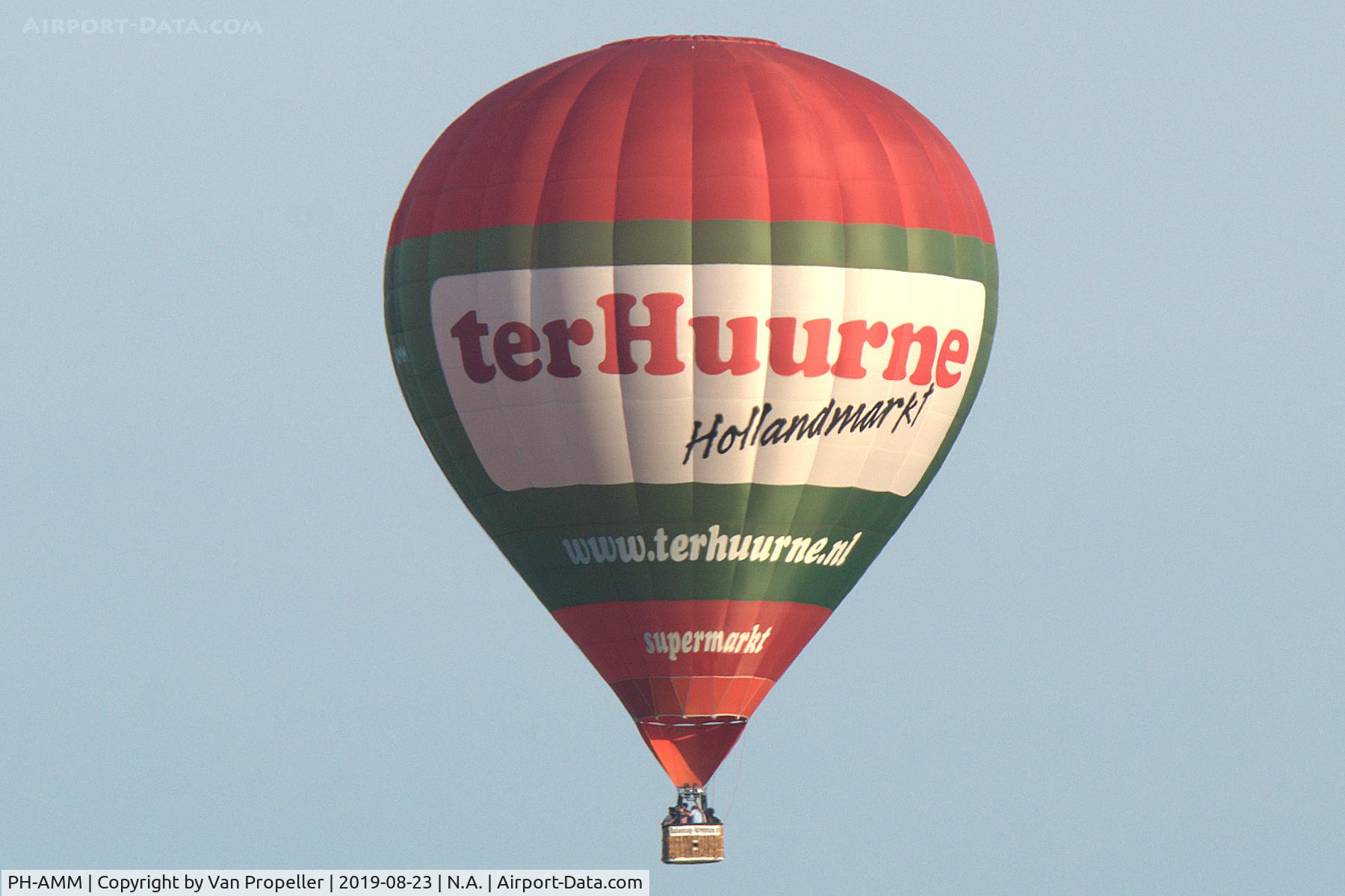 PH-AMM, 2003 Cameron Z-140 C/N 10499, Cameron Z-140 balloon during Twente Ballooning 2019 at Oldenzaal, the Netherlands
