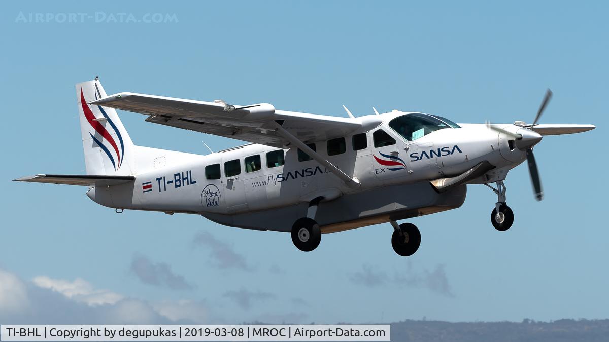TI-BHL, 2016 Cessna 208B  Grand Caravan EX C/N 208B-5287, mroc/sjp