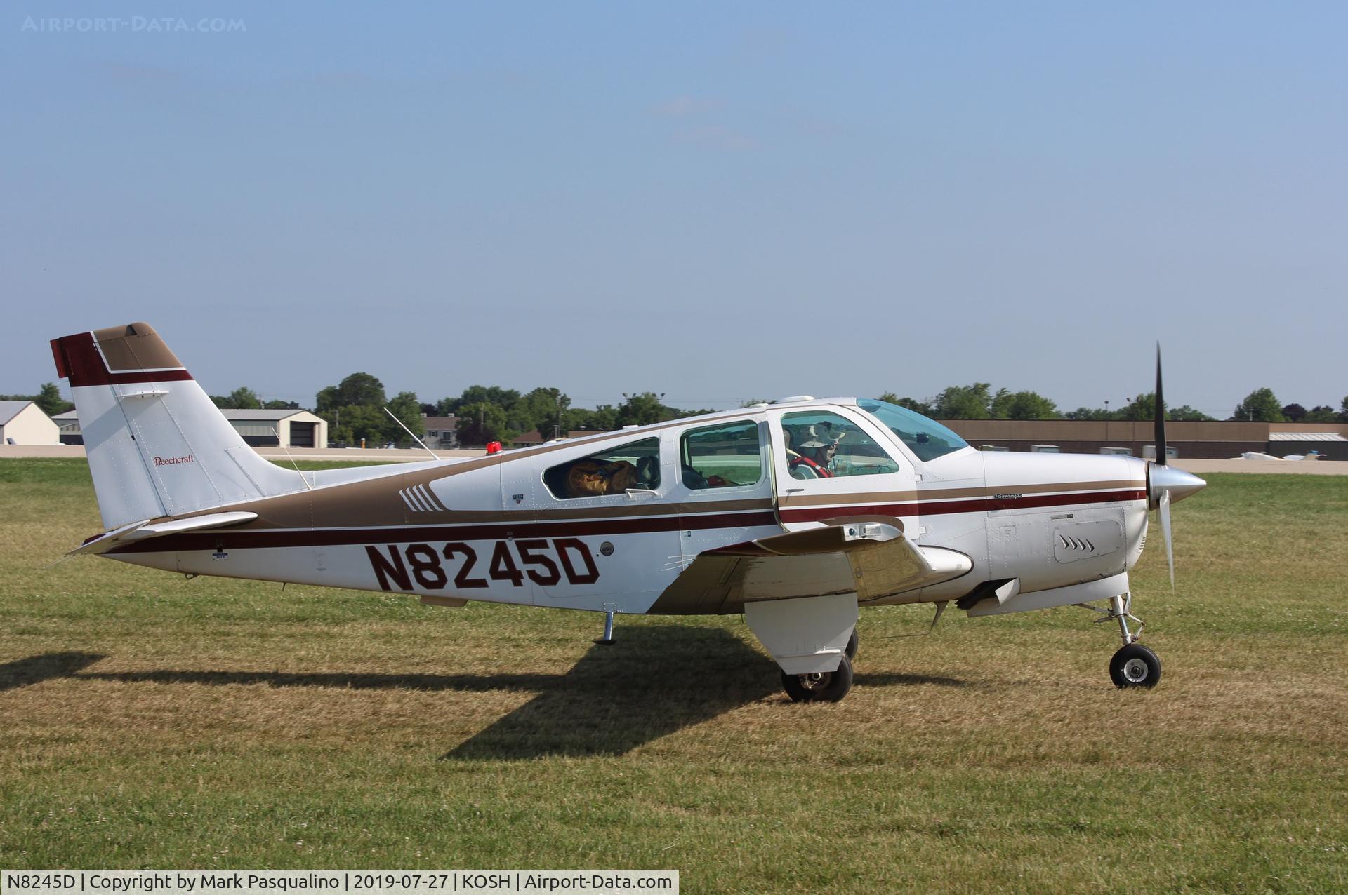 N8245D, 1991 Beech F33A Bonanza C/N CE-1570, Beech F33A