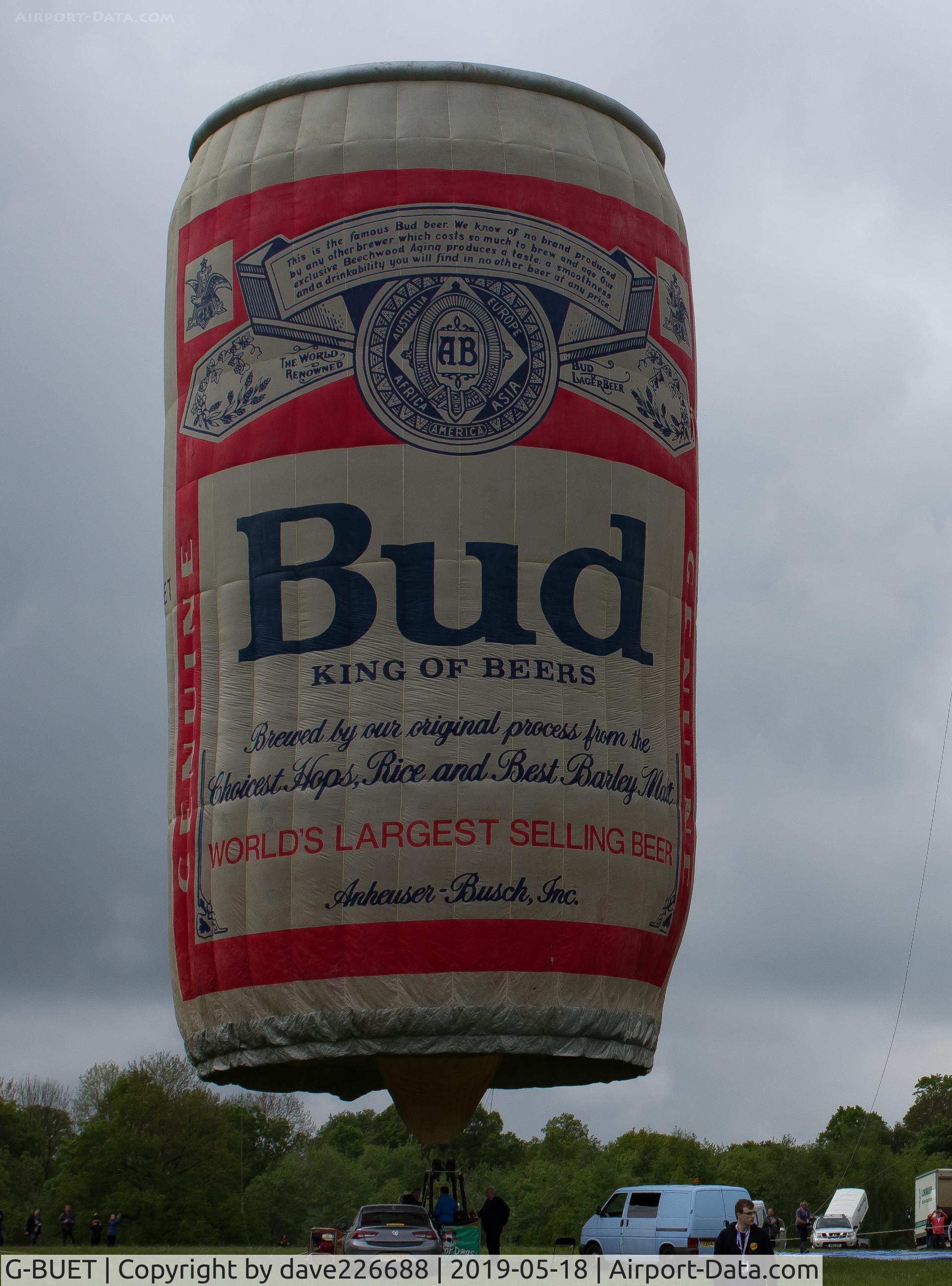 G-BUET, 1992 Thunder And Colt Colt Flying Drinks Can C/N 2162, Shown at a special gathering of 8 Budweiser themed balloons at the Midlands Air Festival
