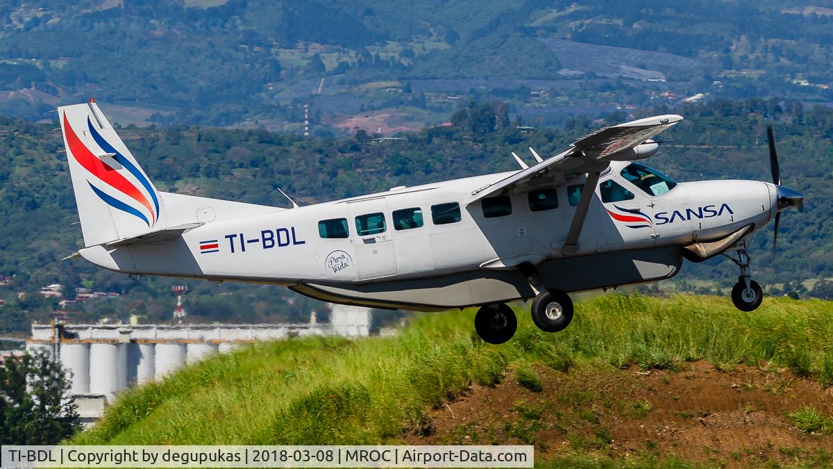 TI-BDL, 2009 Cessna 208B  Grand Caravan EX C/N 208B-2097, mroc/sjp