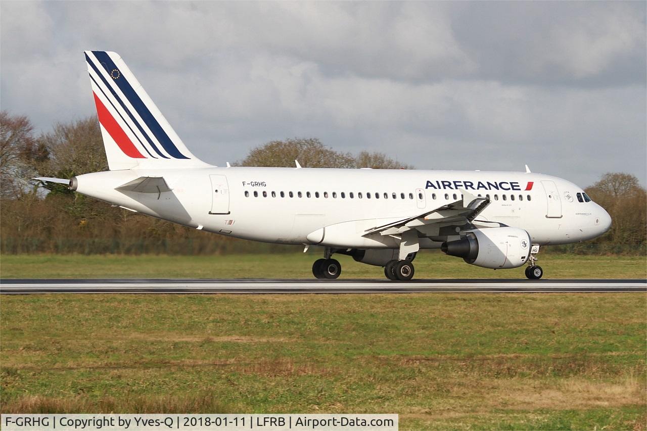 F-GRHG, 1999 Airbus A319-111 C/N 1036, Airbus A319-111, Taxiing rwy 25L, Brest-Bretagne airport (LFRB-BES)