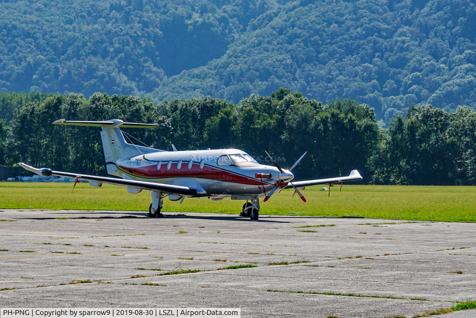 PH-PNG, 2009 Pilatus PC-12/47E C/N 1121, At Locarno-Magadino, civil part.