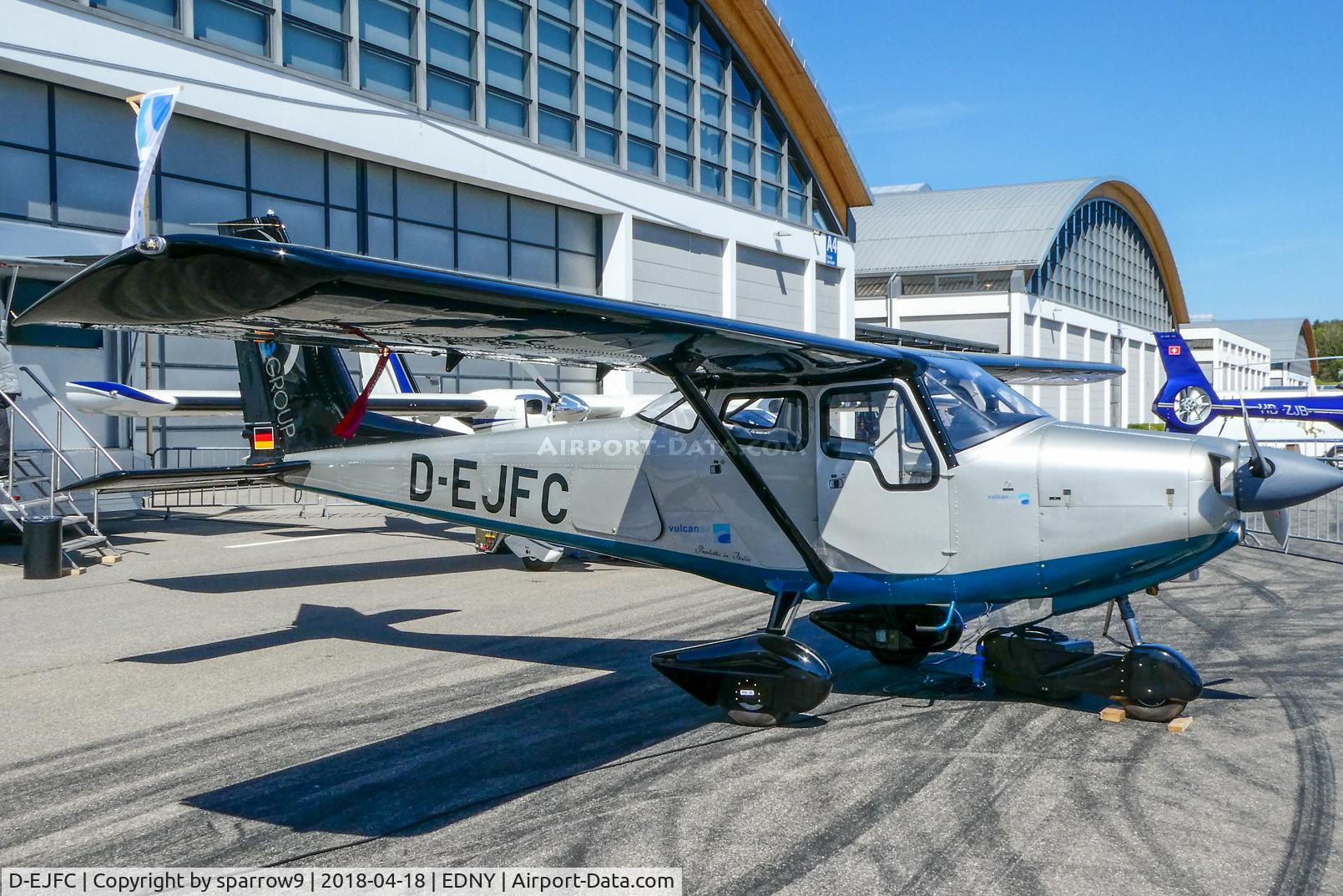 D-EJFC, 2017 Vulcanair V1.0 C/N 1002, At Aero Friedrichshafen