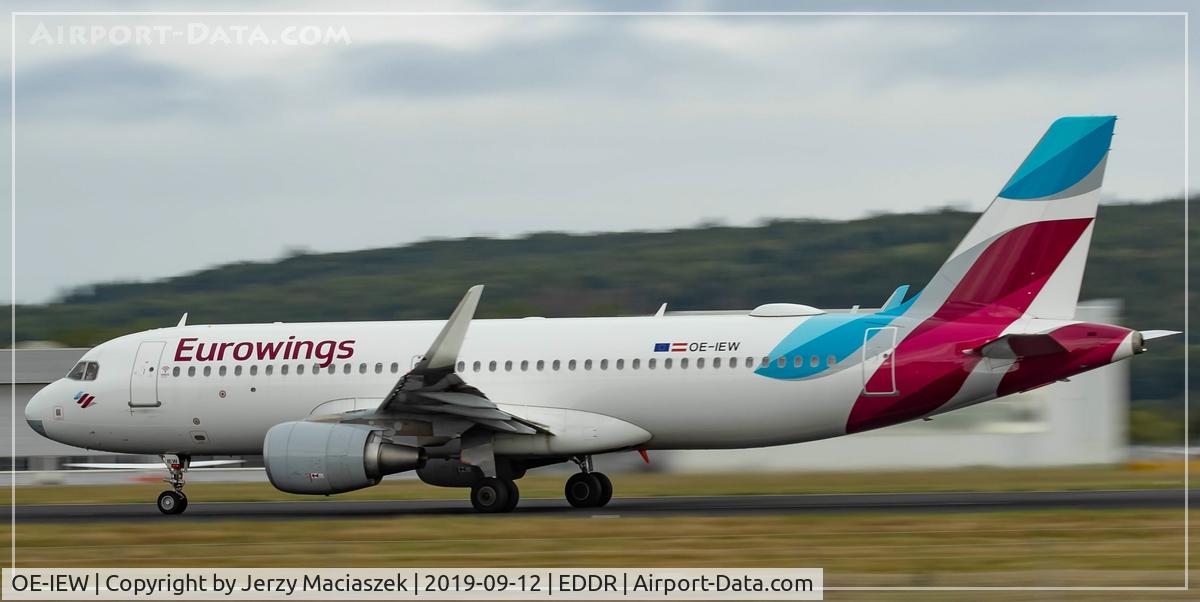 OE-IEW, 2016 Airbus A320-214 C/N 7148, Airbus A320-214,