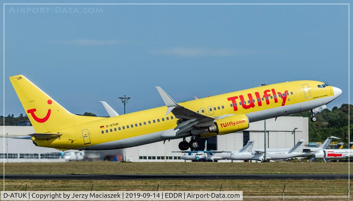 D-ATUK, 2011 Boeing 737-8K5 C/N 39094, Boeing 737-8K5