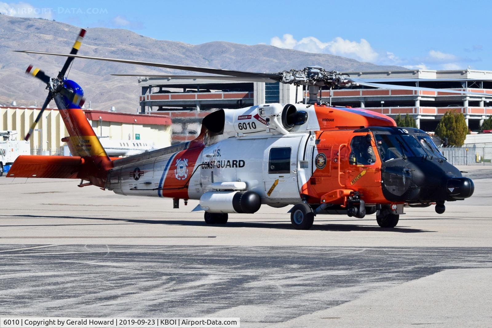 6010, Sikorsky MH-60T Jayhawk C/N 70.157, Taxiing off the north GA pad.