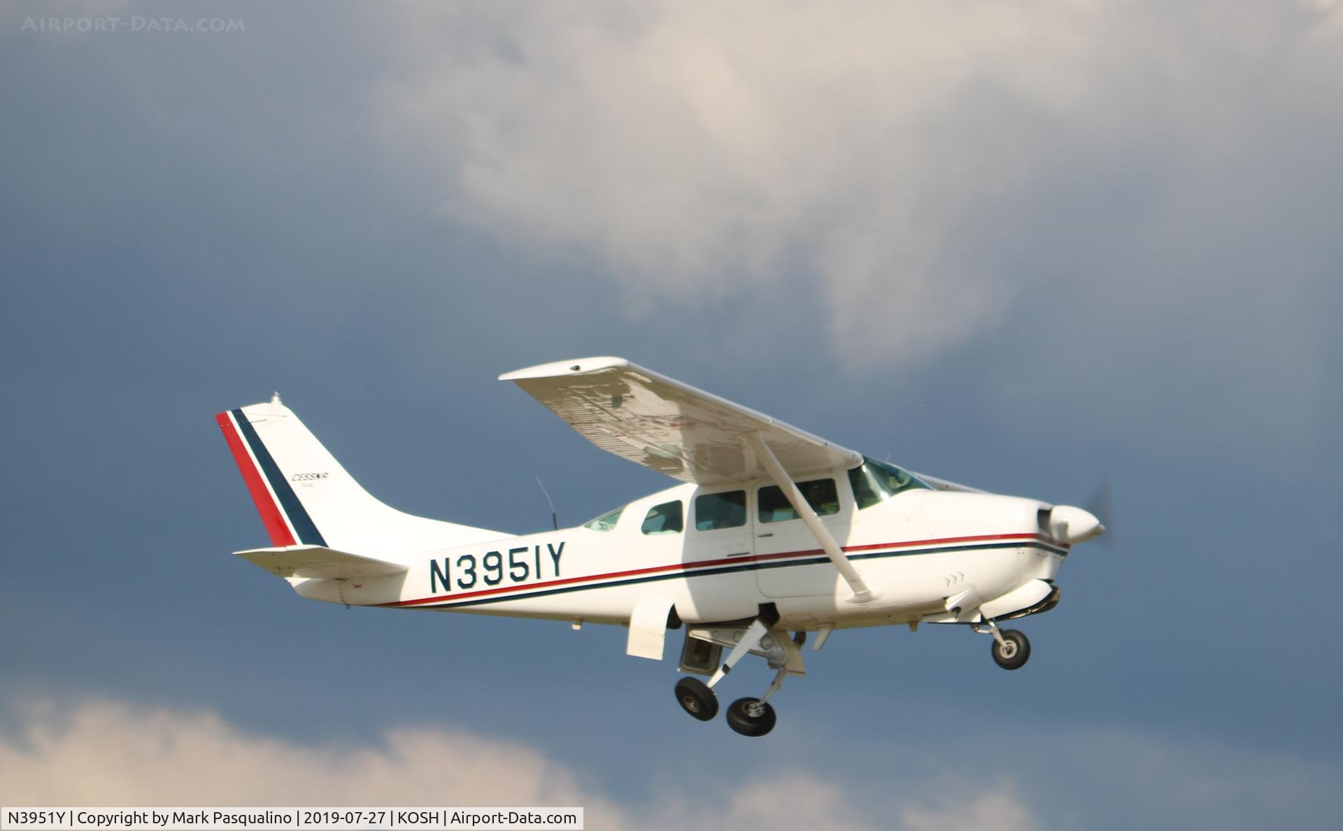 N3951Y, 1964 Cessna 210D Centurion C/N 21058451, Cessna 210D