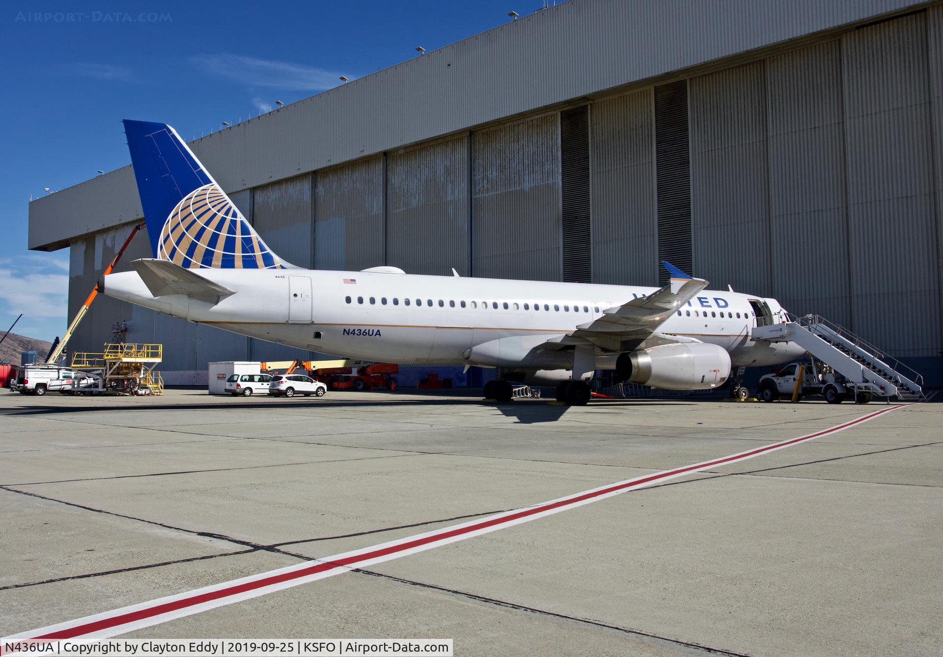 N436UA, 1996 Airbus A320-232 C/N 638, SFO 2019.