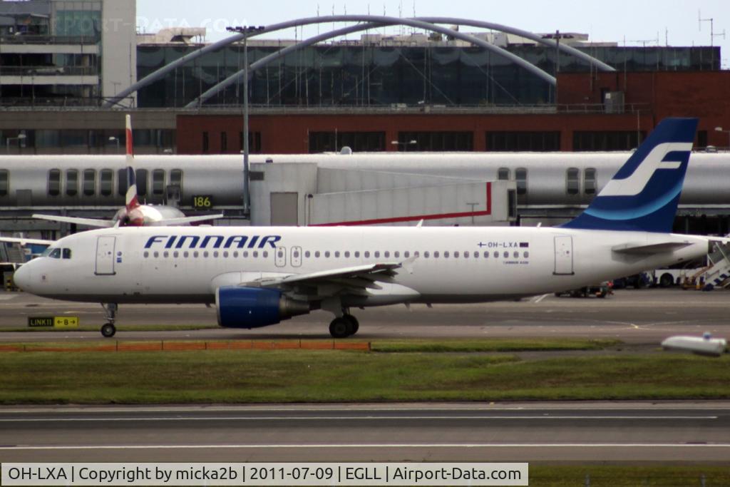 OH-LXA, 2001 Airbus A320-214 C/N 1405, Taxiing