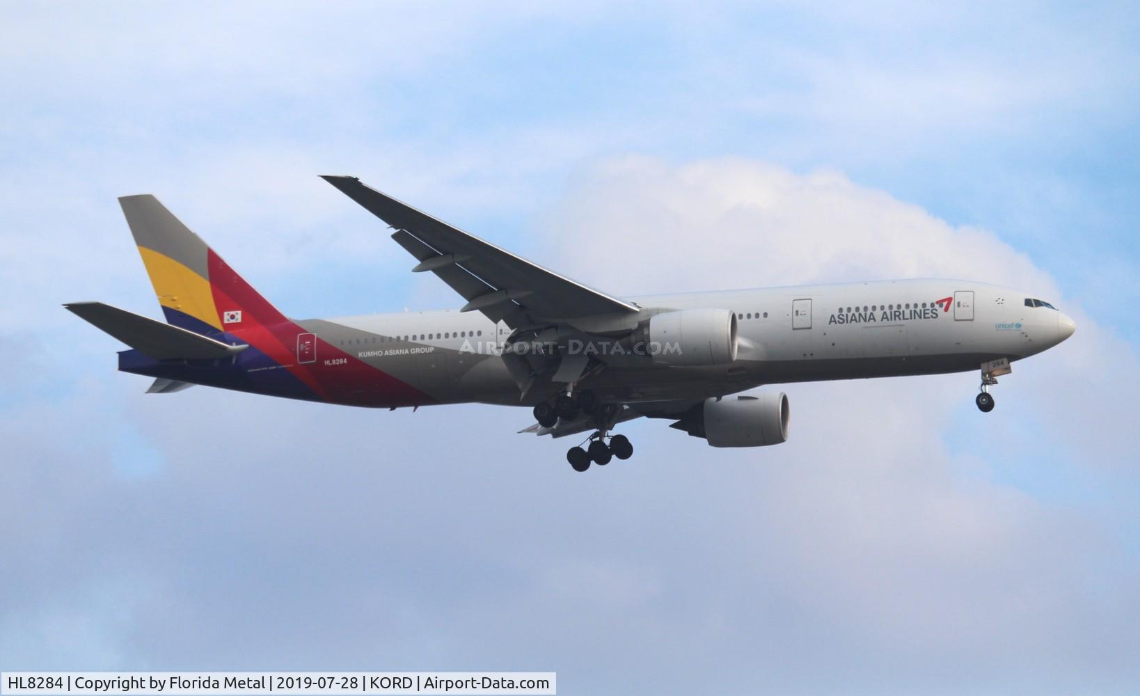 HL8284, 2013 Boeing 777-28E/ER C/N 40199, Asiana