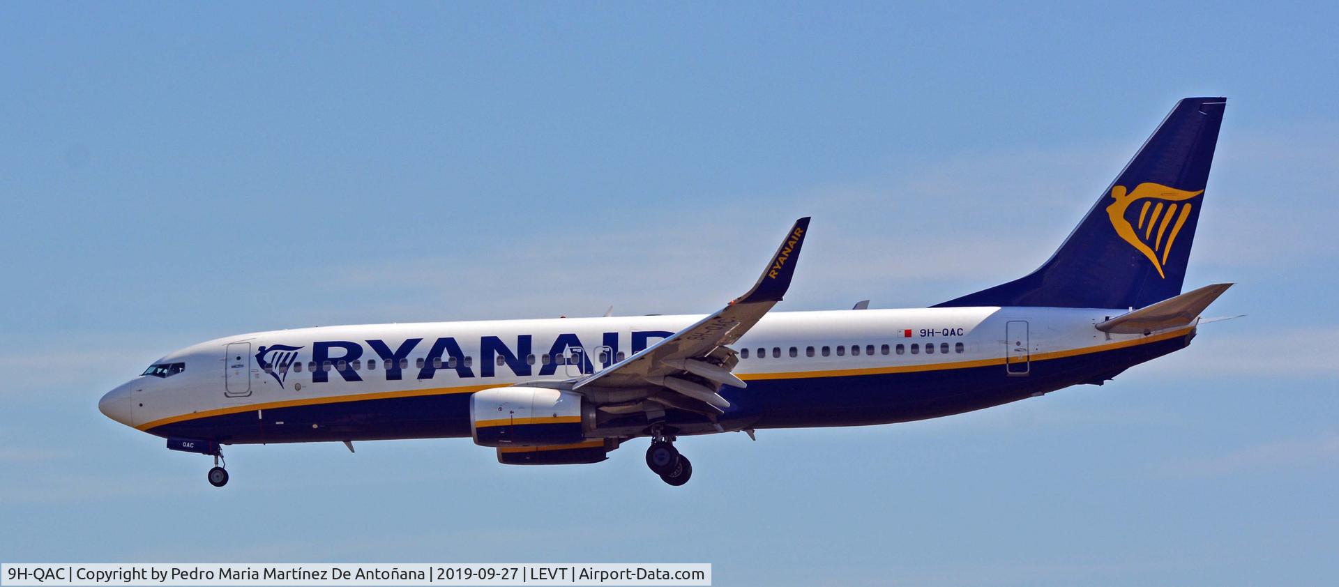 9H-QAC, 2017 Boeing 737-8AS C/N 44789, Aeropuerto de Foronda - Vitoria-Gasteiz - Euskadi - España