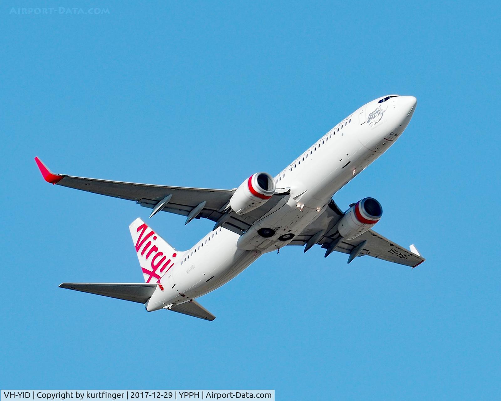 VH-YID, 2011 Boeing 737-8FE C/N 38709, Boeing 737-8FE Virgin Samoa VH-YID dep Rwy21 YPPH 291217.