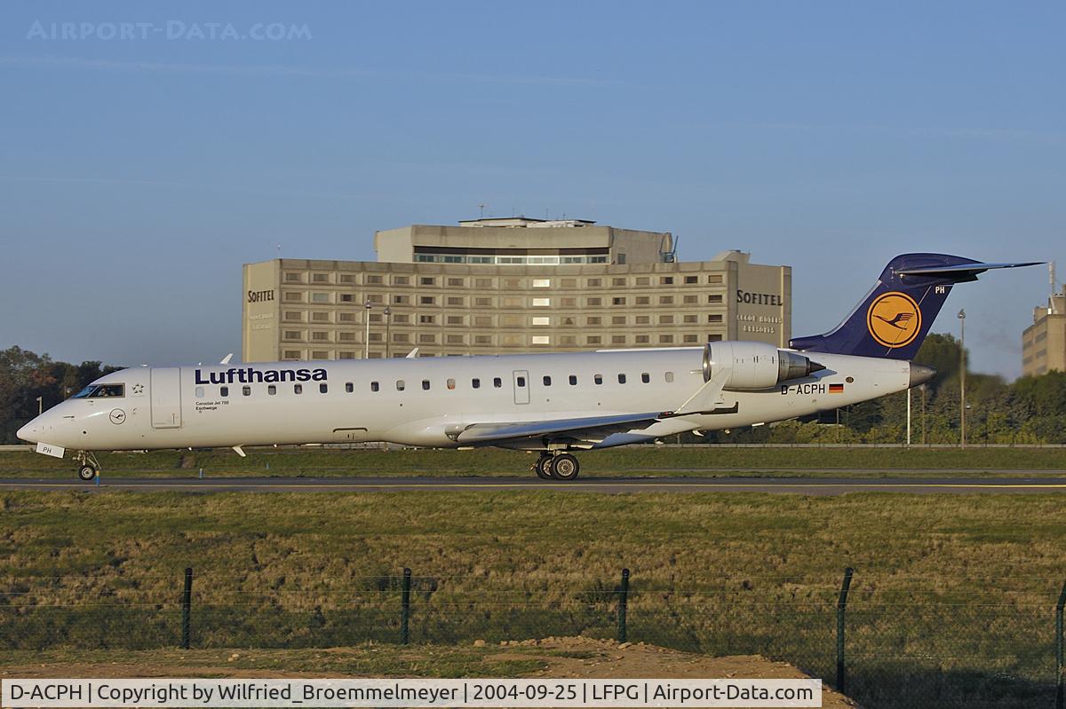 D-ACPH, 2002 Canadair CRJ-701ER (CL-600-2C10) Regional Jet C/N 10043, Lufthansa CityLine