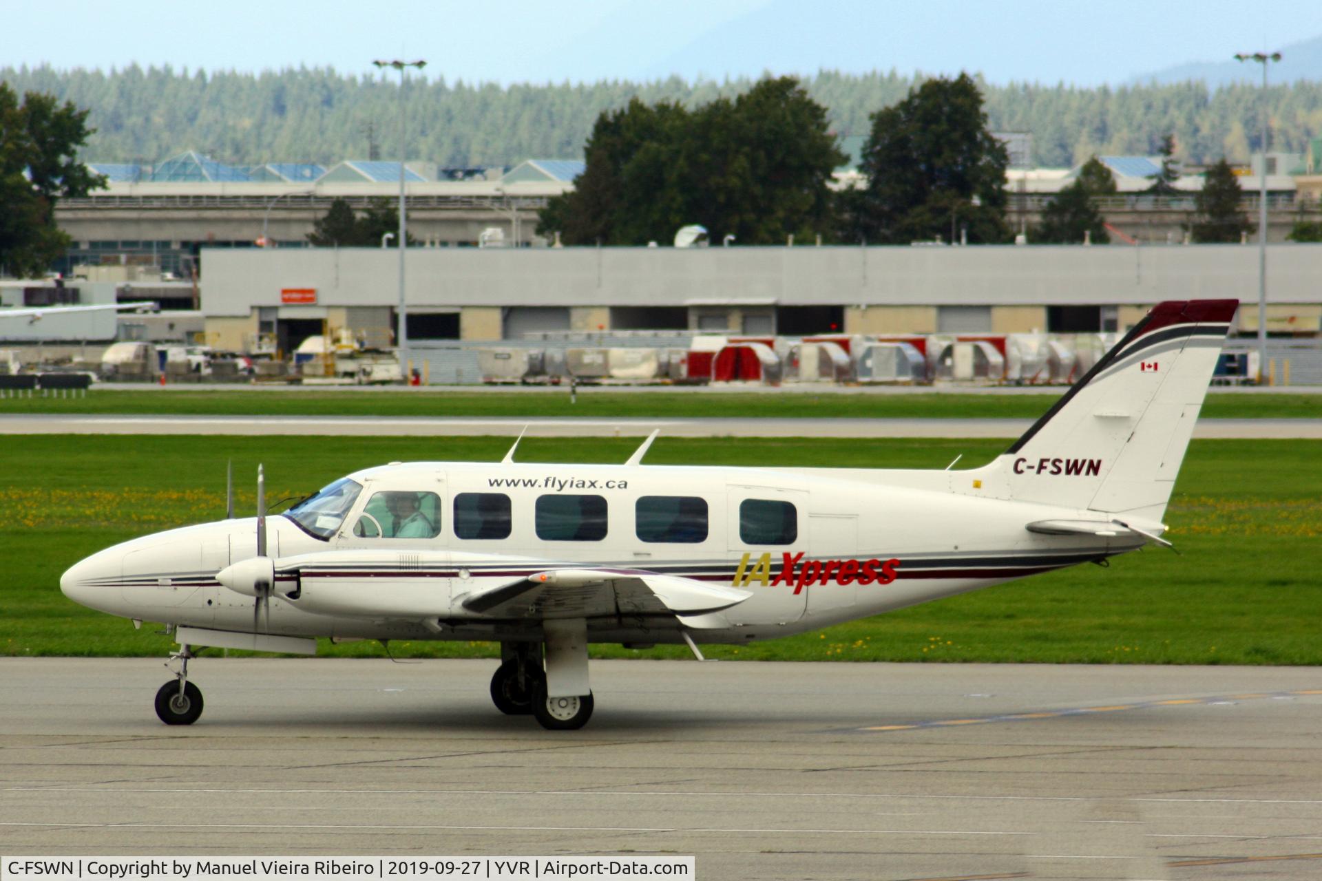 C-FSWN, 1979 Piper PA-31-350 Chieftain C/N 31-7952182, Seen at YVR  South