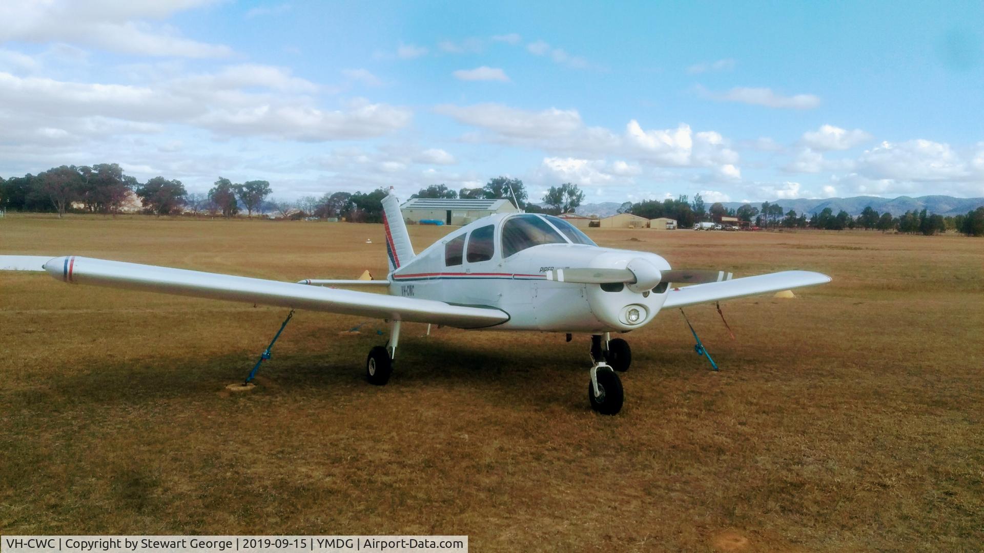 VH-CWC, 1965 Piper PA-28-140 C/N 28-20753, Mudgee airport