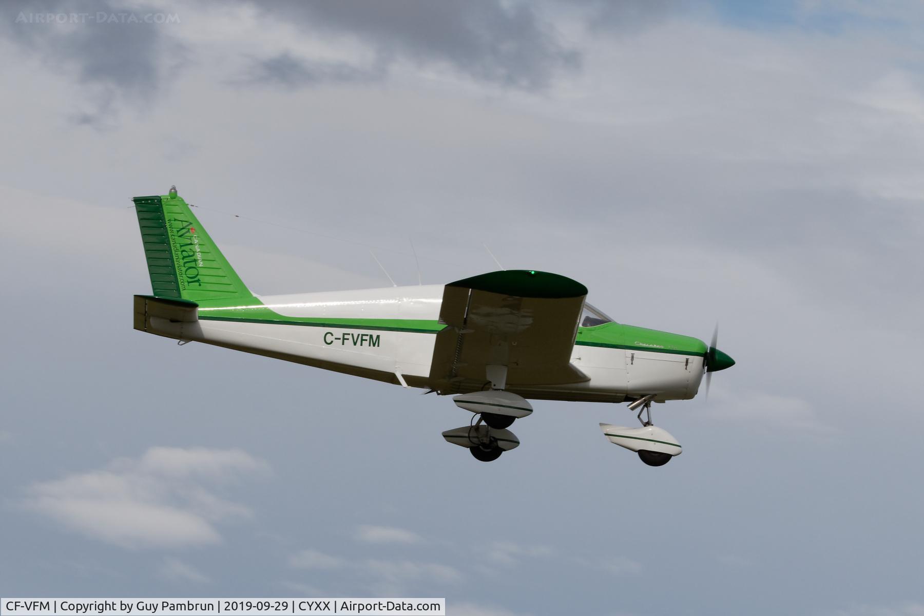 CF-VFM, 1967 Piper PA-28-140 C/N 28-22818, Landing