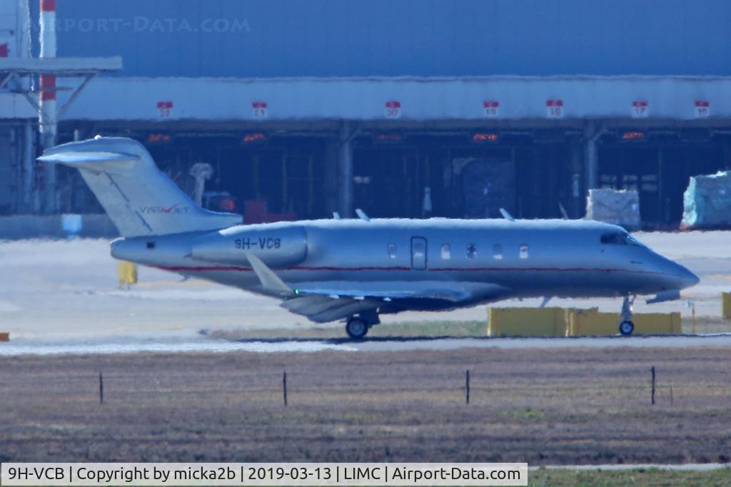 9H-VCB, 2014 Bombardier Challenger 300 (BD-100-1A10) C/N 20514, Taxiing