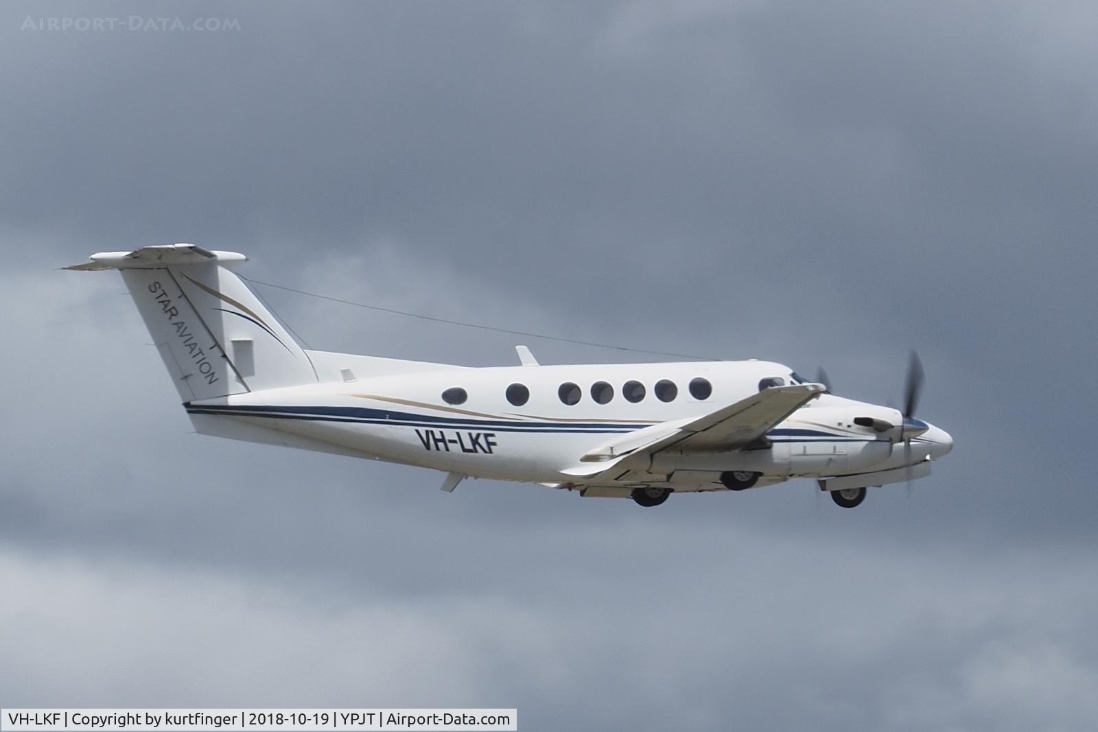 VH-LKF, 1980 Beech 200 C/N BB-660, Beech 200 Super King. Star Aviation VH-LKF YPJT 191018