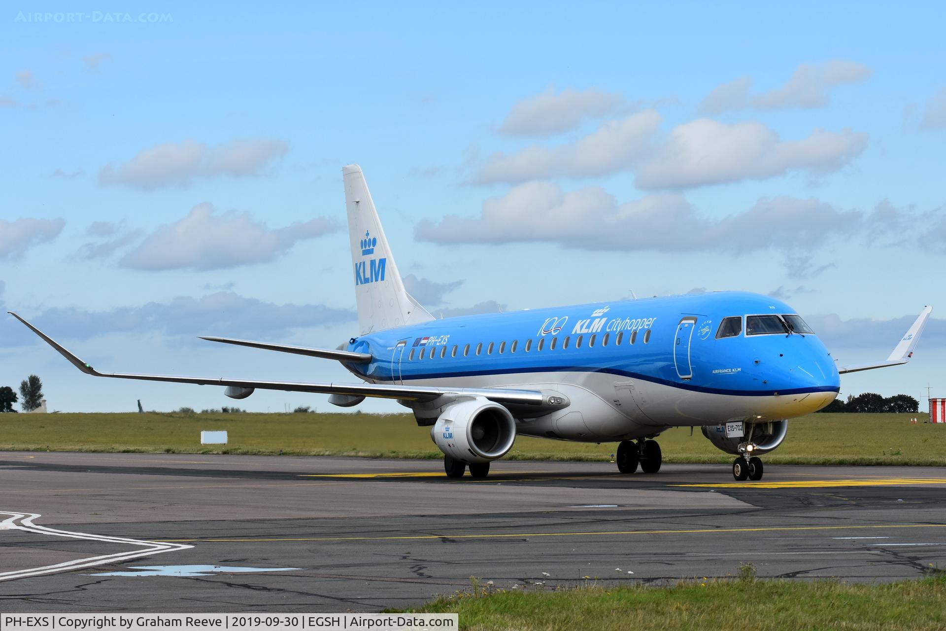 PH-EXS, 2017 Embraer 175STD (ERJ-170-200STD) C/N 17000702, With 