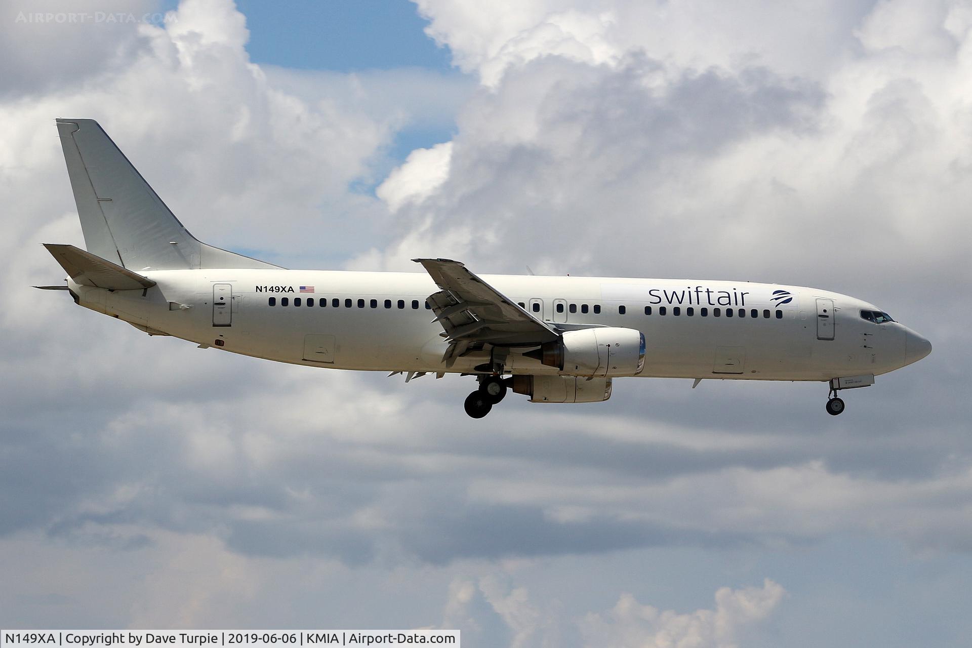 N149XA, 1993 Boeing 737-484 C/N 27149, No comment.