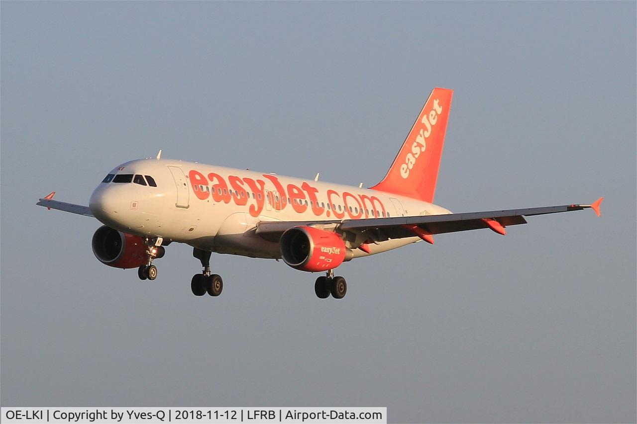 OE-LKI, 2006 Airbus A319-111 C/N 2829, Airbus A319-111, Short approach rwy 25L, Brest-Bretagne airport (LFRB-BES)