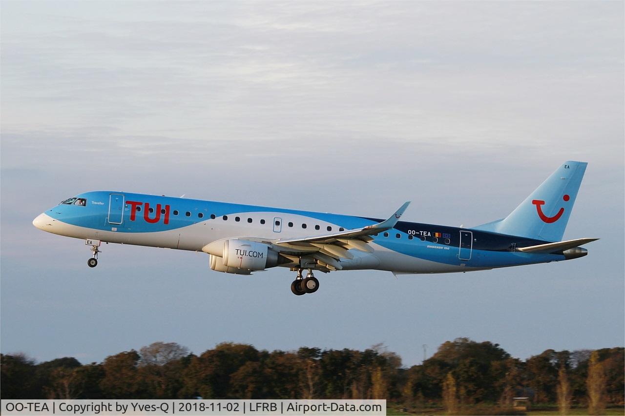 OO-TEA, 2014 Embraer 190LR (ERJ-190-100LR) C/N 19000665, Embraer 190LR, On final rwy 25L, Brest-Bretagne Airport (LFRB-BES)