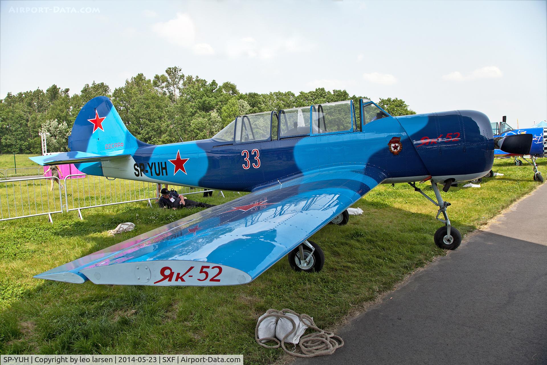 SP-YUH, 1987 Yakovlev Yak-52 C/N 877712, Berlin Air Show 23.5.2014