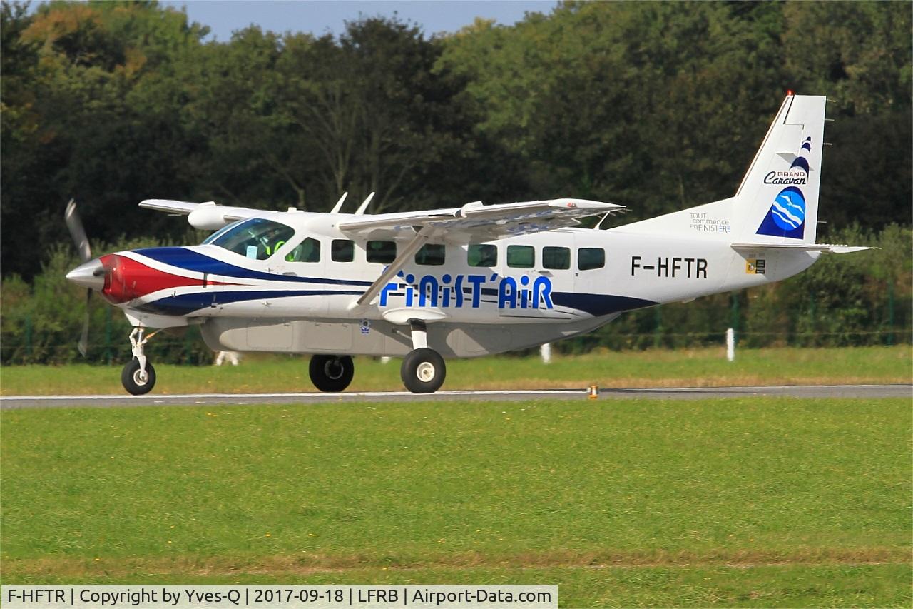 F-HFTR, 2008 Cessna 208B Grand Caravan C/N 208B-2041, Cessna 208B Grand Caravan, Take off run rwy 25L, Brest-Bretagne Airport (LFRB-BES)