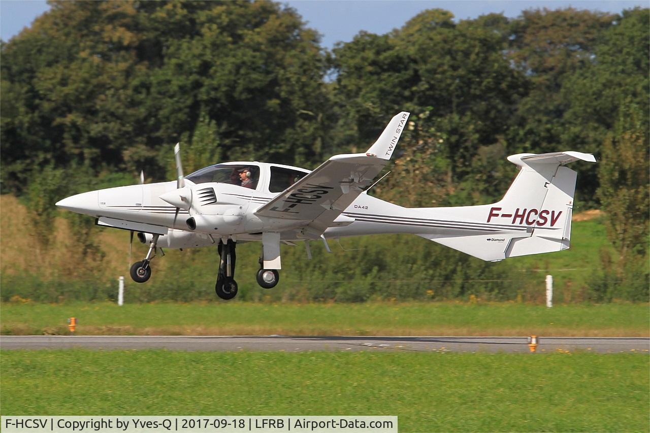 F-HCSV, 2008 Diamond DA-42 Twin Star C/N 42.371, Diamond DA-42 Twin Star, Landing rwy 25L, Brest-Bretagne airport (LFRB-BES)