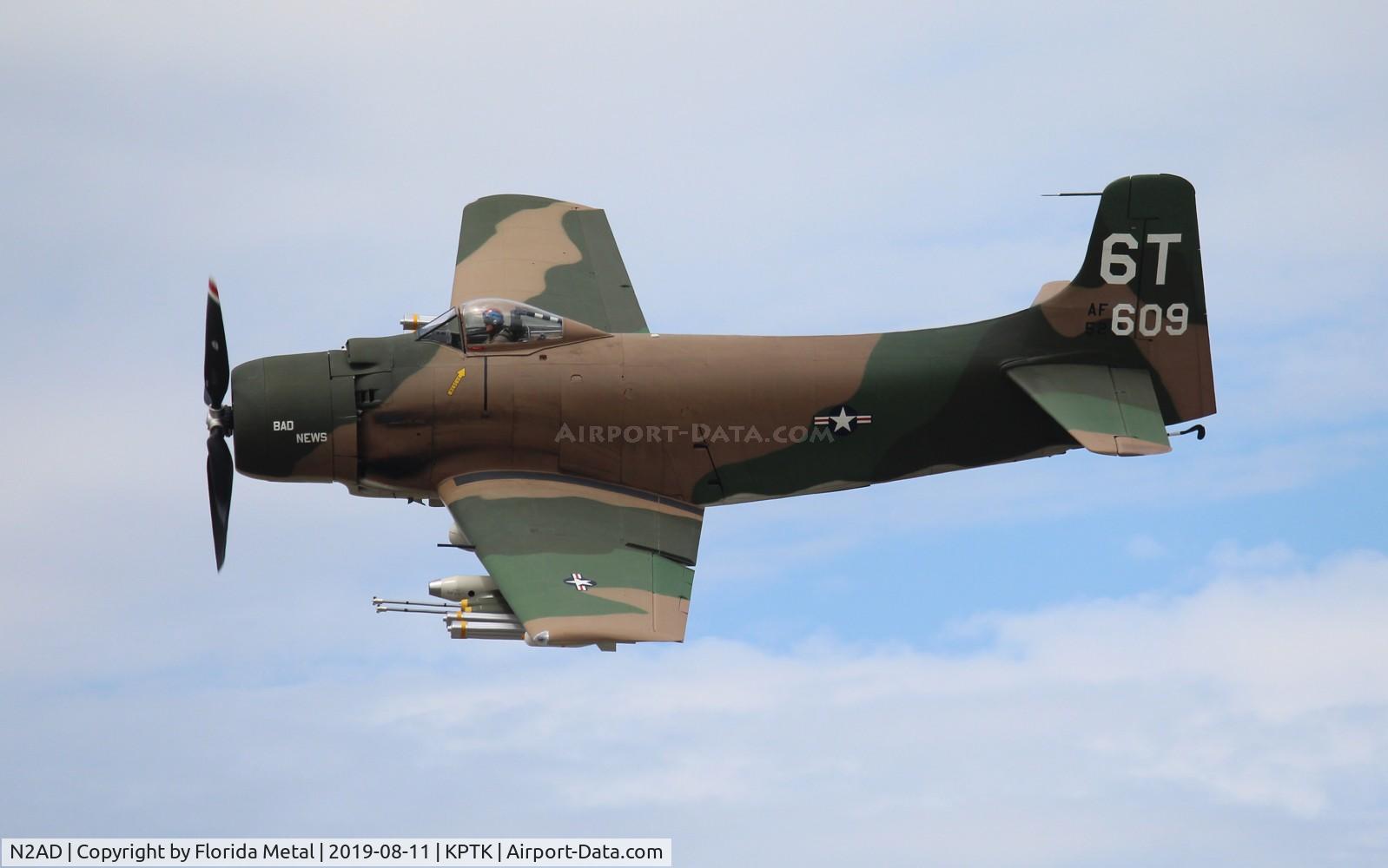 N2AD, 1947 Douglas AD-1 Skyraider C/N 09257/2085, Skyraider