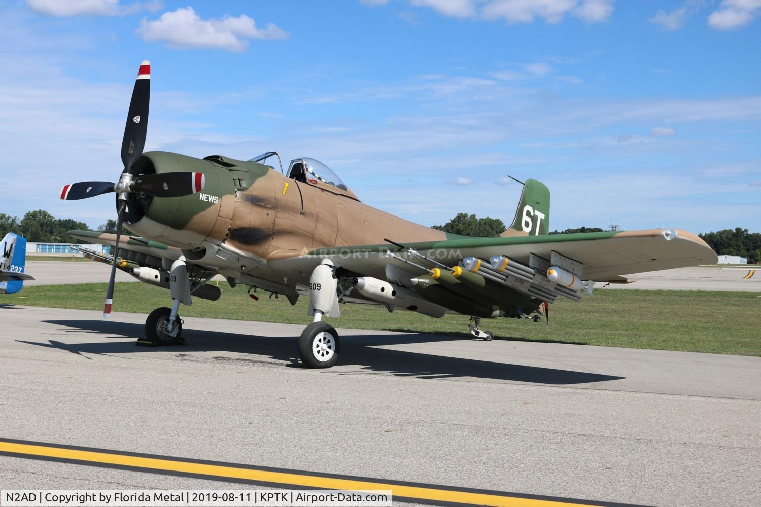 N2AD, 1947 Douglas AD-1 Skyraider C/N 09257/2085, Skyraider