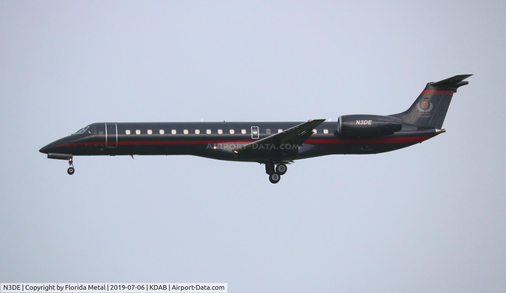 N3DE, 2002 Embraer ERJ-145LR (EMB-145LR) C/N 145626, Dale Earnhardt Inc