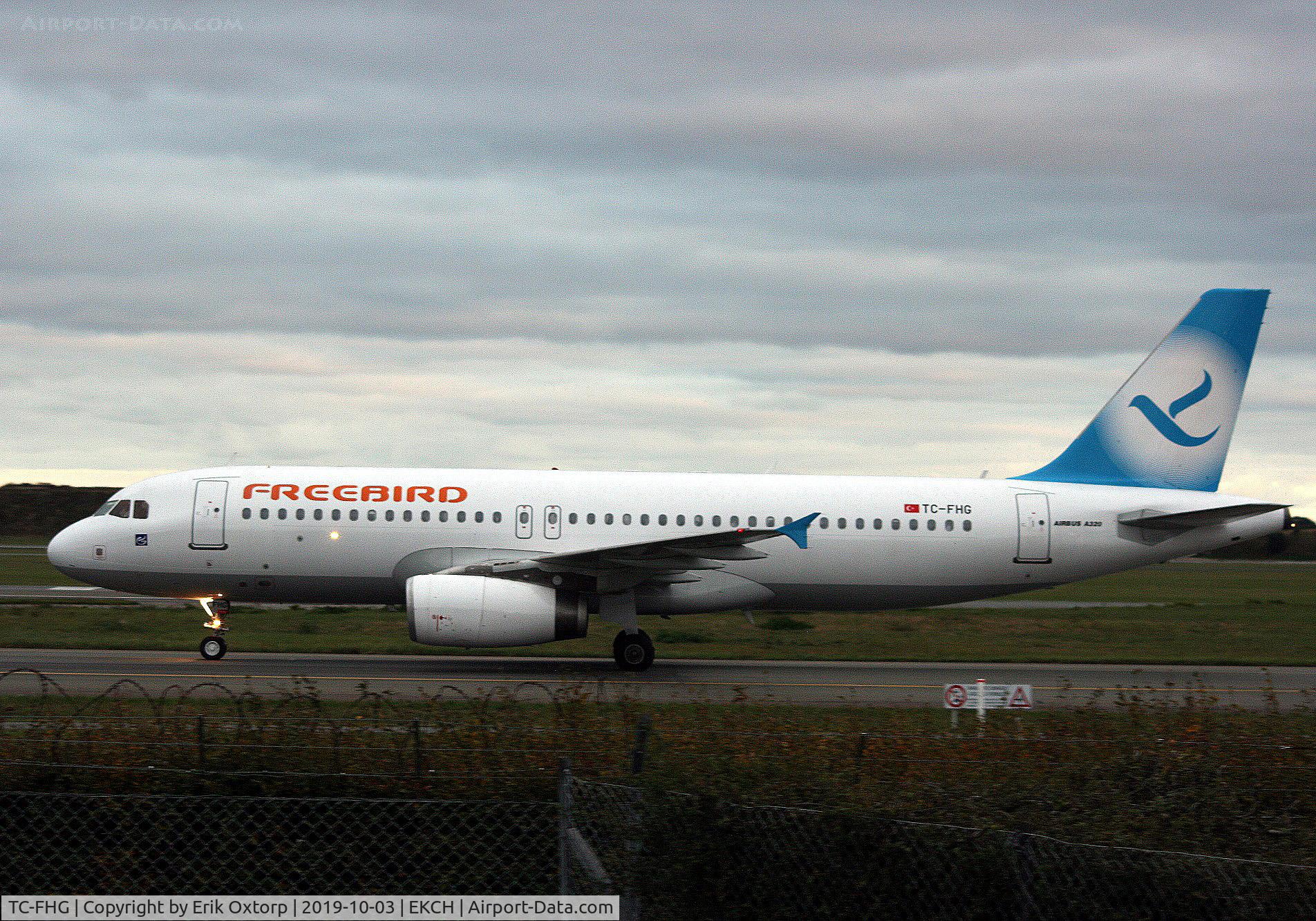 TC-FHG, 2006 Airbus A320-232 C/N 2922, TC-FHG landed rw 04L