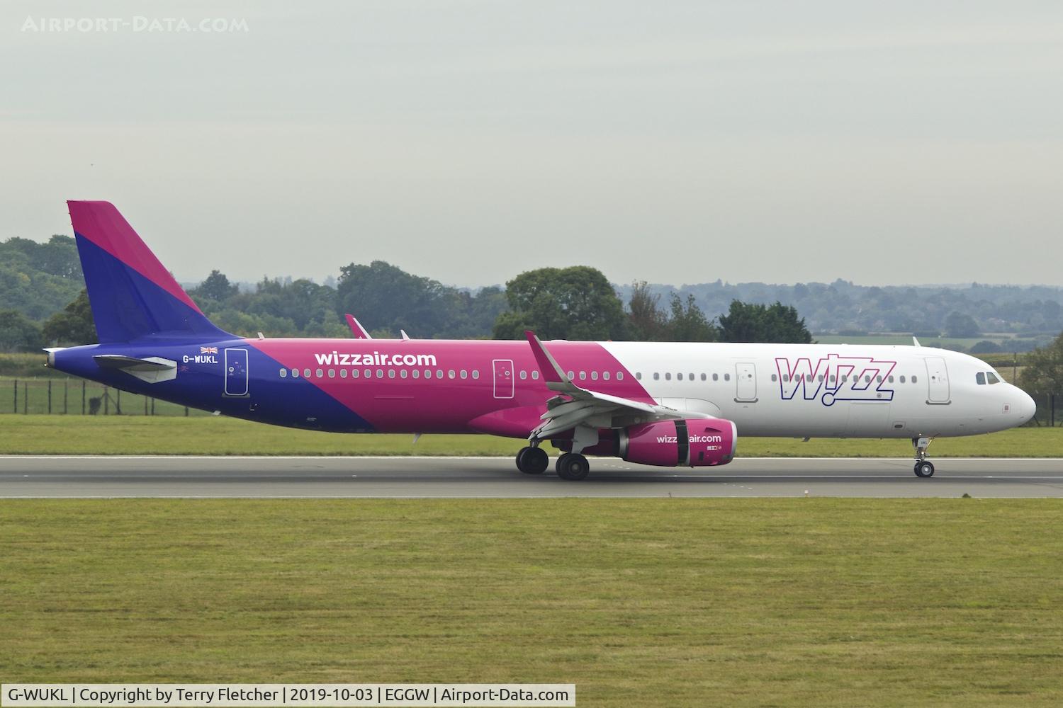 G-WUKL, 2019 Airbus A321-231 C/N 8791, At Luton