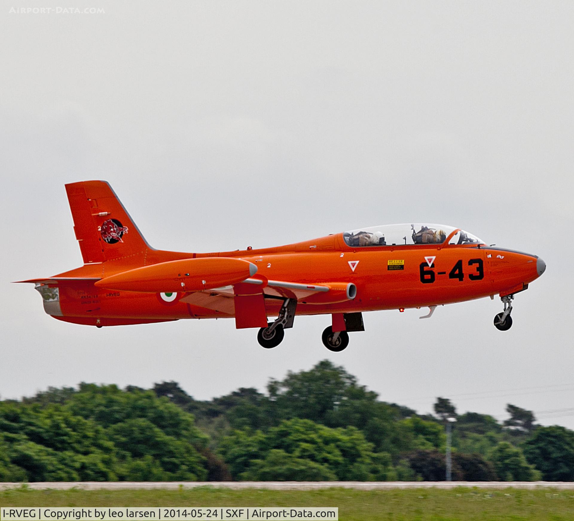 I-RVEG, Aermacchi MB-326E C/N 6172/18, Berlin Air Show 24.5.2014