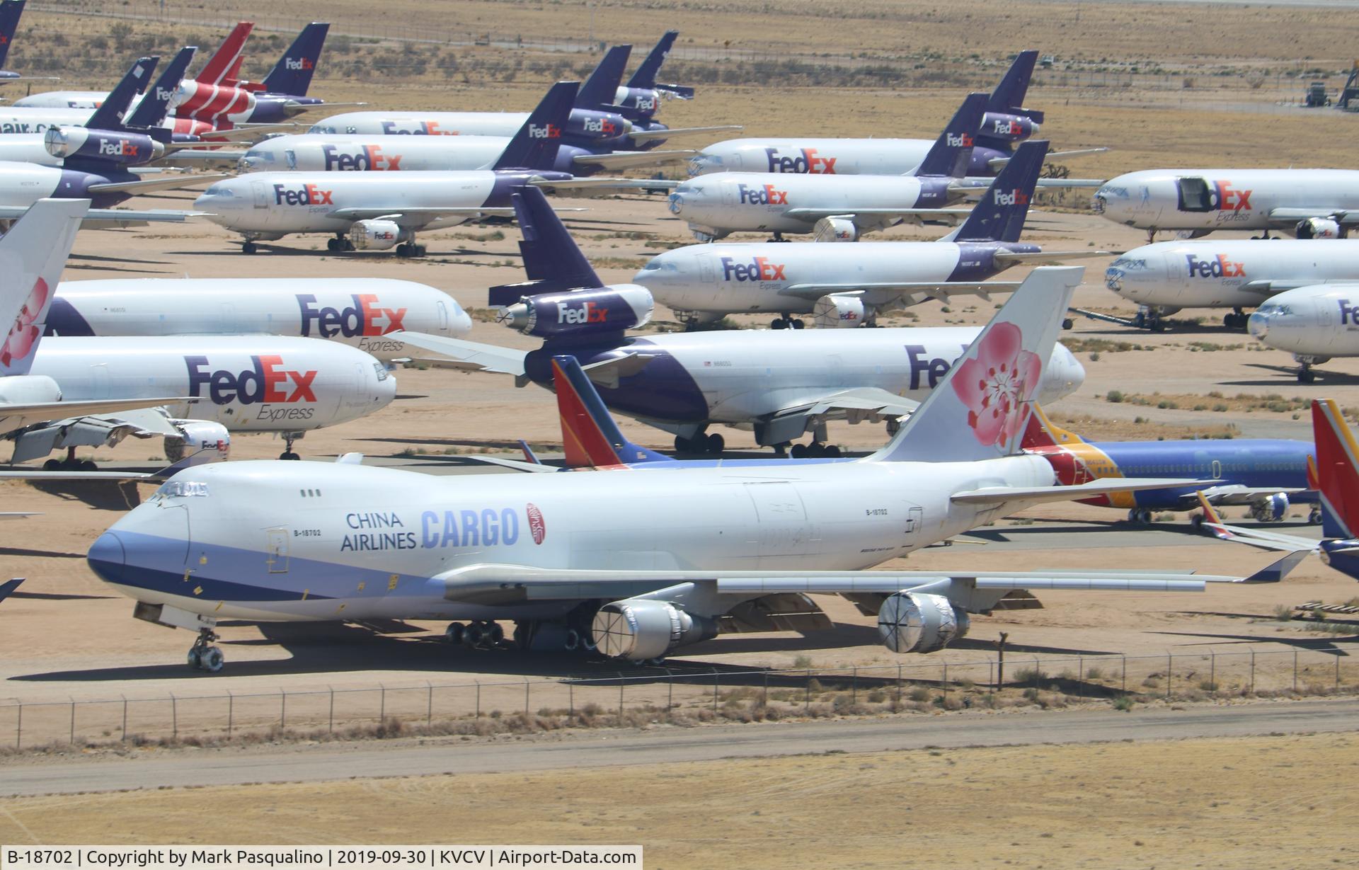 B-18702, 2000 Boeing 747-409F/SCD C/N 30760, Boeing 747-409F/SCD