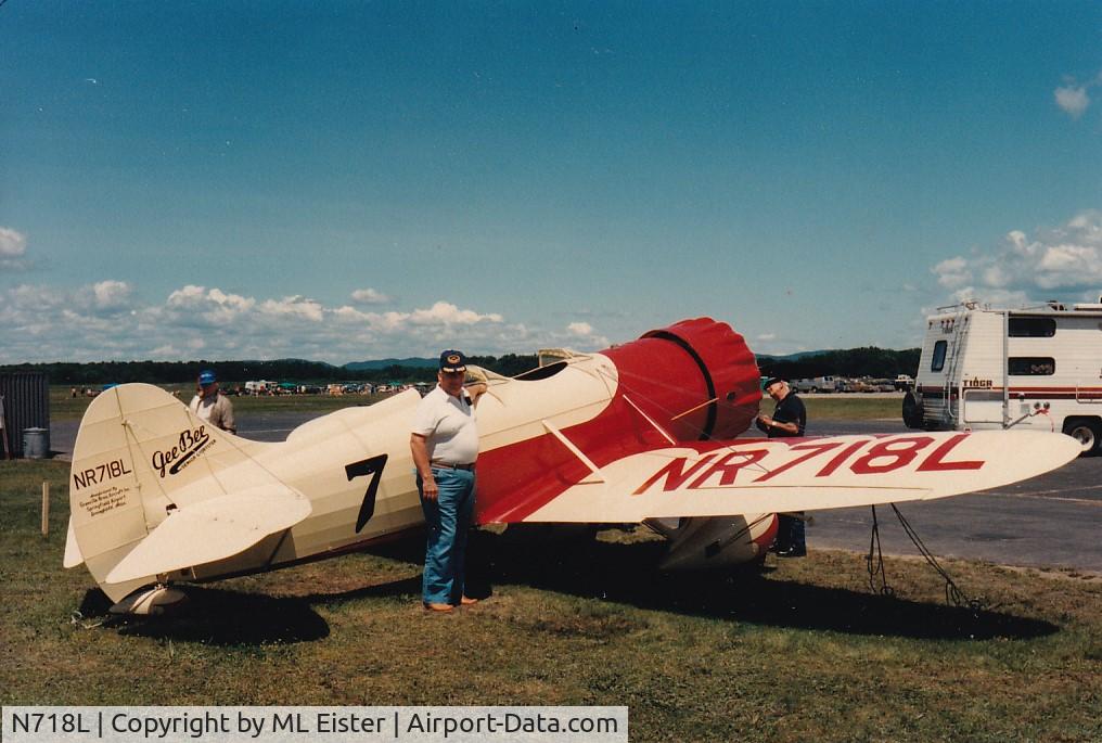 NR718L, Granville Brothers Gee Bee Senior Sportster Y Replica C/N 3, The real deal in the late 1980s.