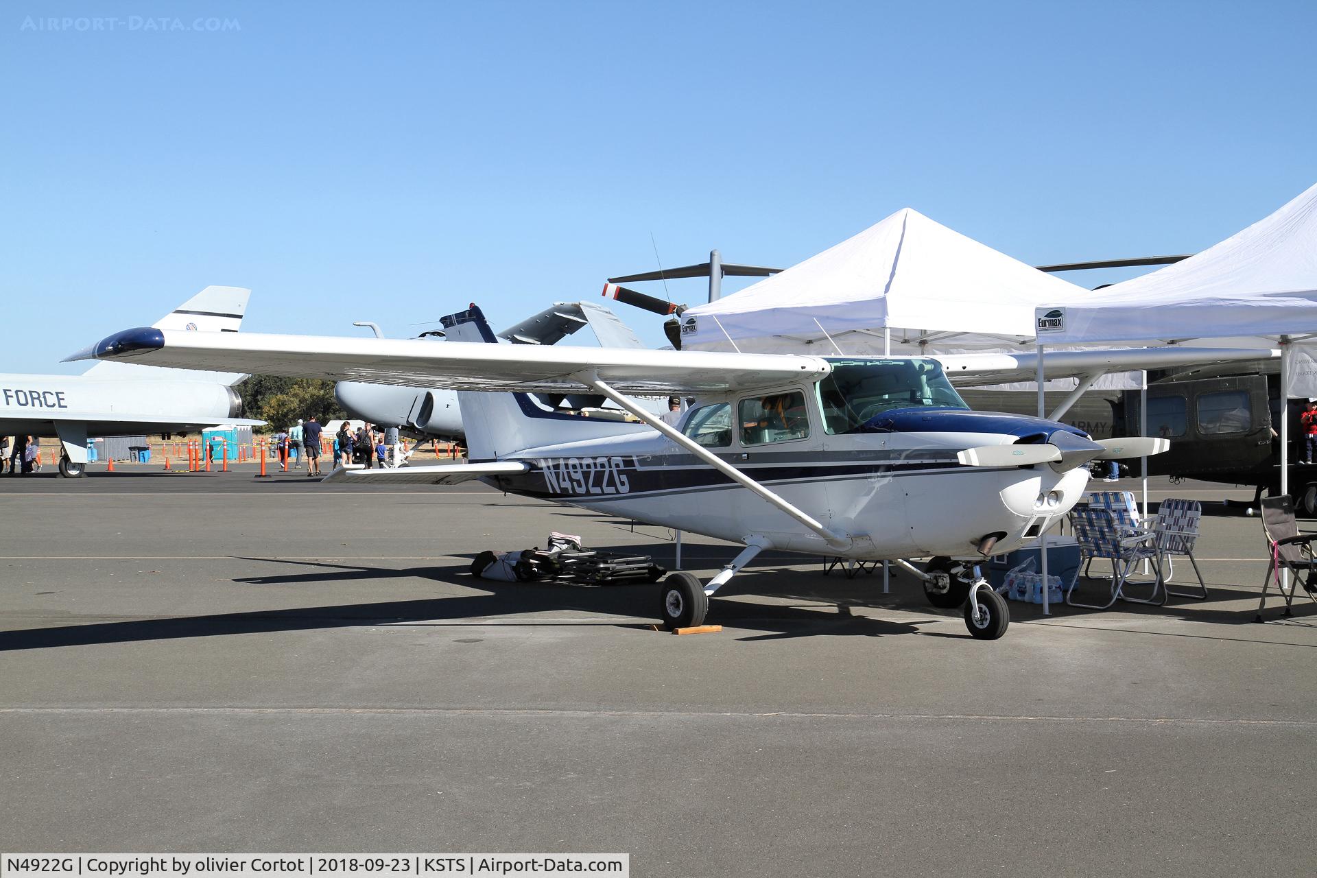 N4922G, 1979 Cessna 172N C/N 17273469, Santa Rosa airshow