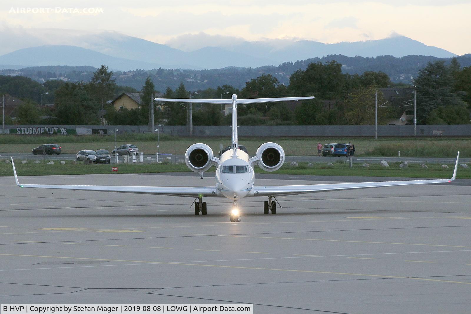 B-HVP, 2008 Gulfstream Aerospace GV-SP (G550) C/N 5216, Gulfstream G550 @GRZ