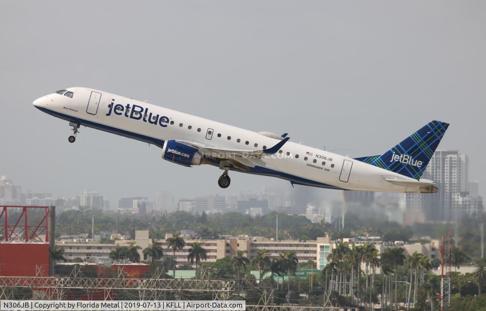 N306JB, 2009 Embraer ERJ-190-100 IGW 190AR C/N 19000272, Jet Blue