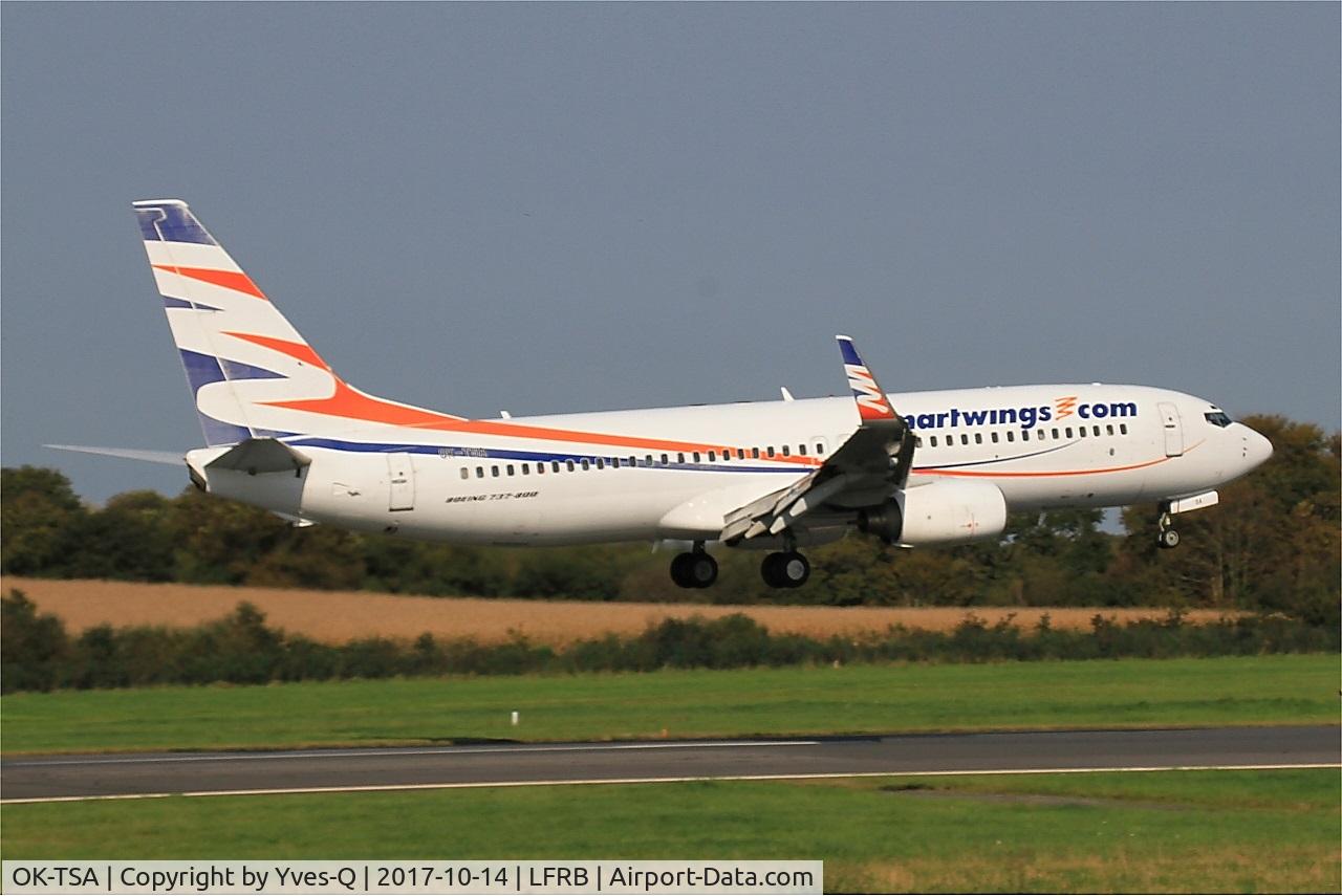 OK-TSA, 2001 Boeing 737-8S3 C/N 29250/792, Boeing 737-8S3, Landing rwy 07R, Brest-Bretagne airport (LFRB-BES)