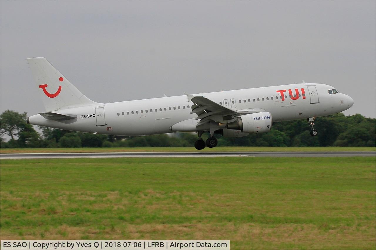 ES-SAO, 1998 Airbus A320-214 C/N 0936, Airbus A320-214, Landing rwy 25L, Brest-Bretagne airport (LFRB-BES)