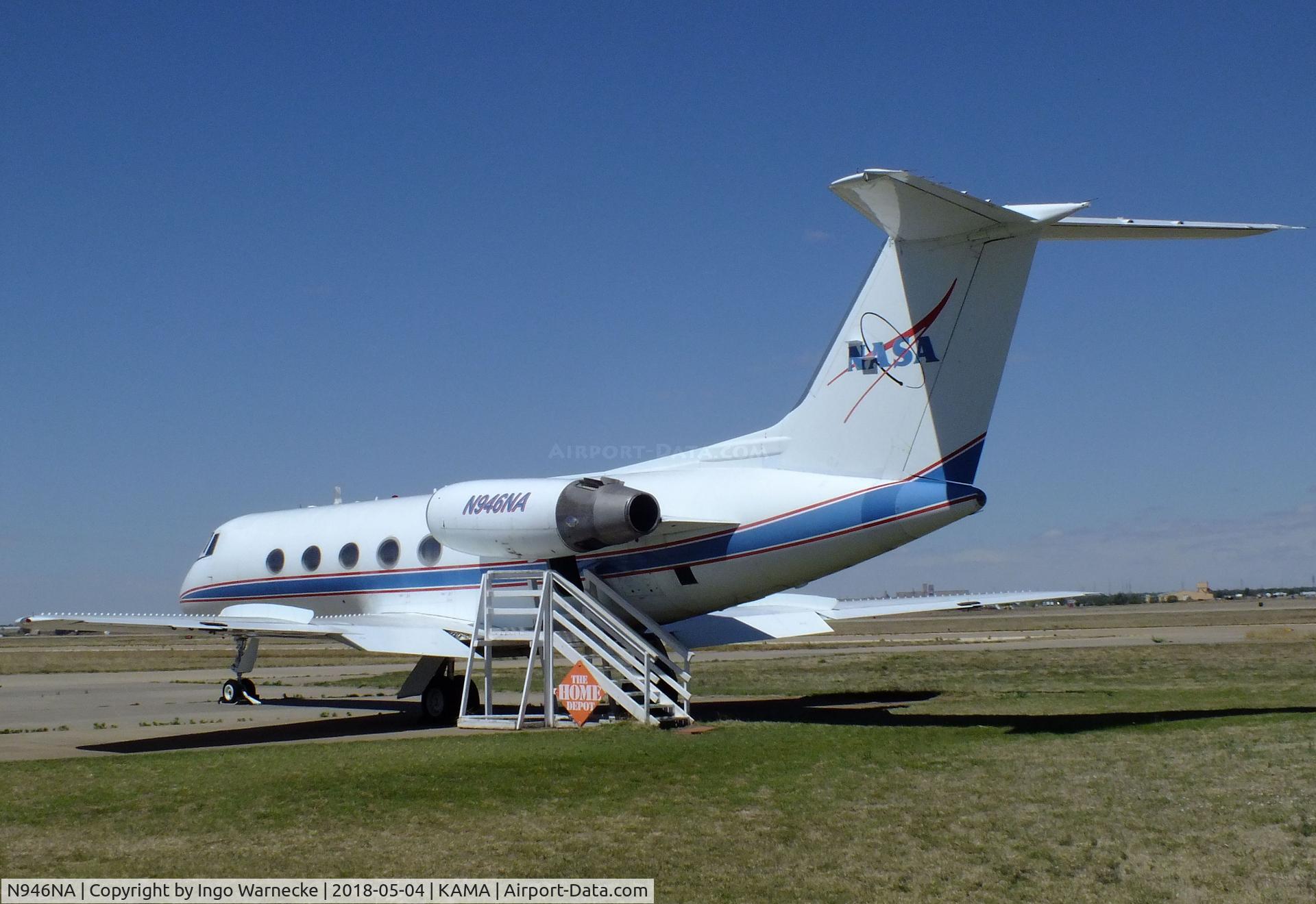 N946NA, 1974 Grumman G-1159 C/N 146, Grumman G-1159 Gulfstream II (C-11A) Shuttle Training Aircraft at the Texas Air & Space Museum, Amarillo TX