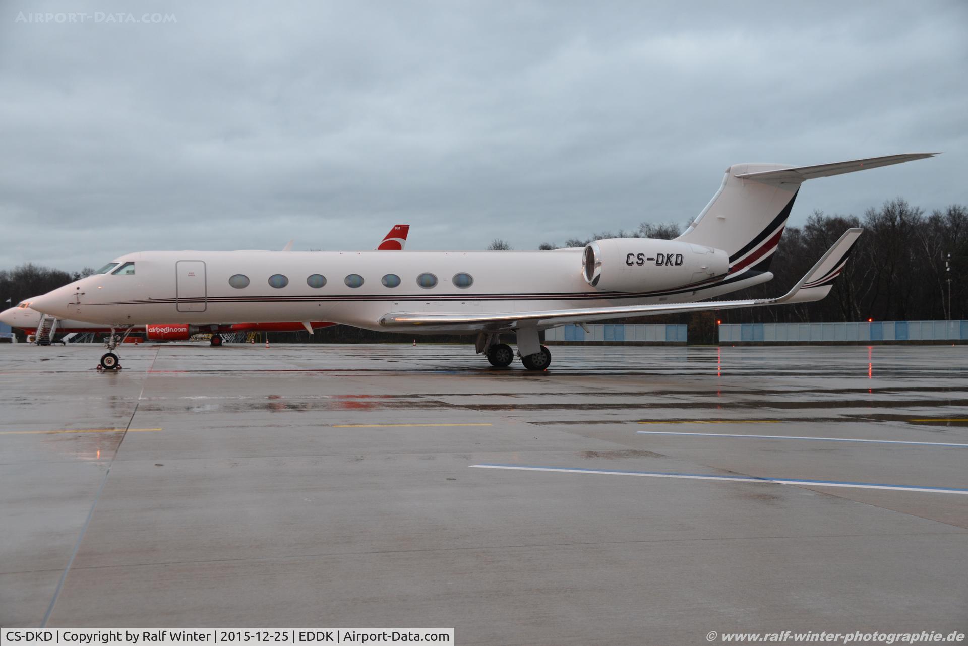 CS-DKD, 2005 Gulfstream Aerospace GV-SP (G550) C/N 5081, Gulfstream GV-SP G550 - NJE NetJets Transportes Aereos - 5081 - CS-DKD - 25.12.2015 - CGN