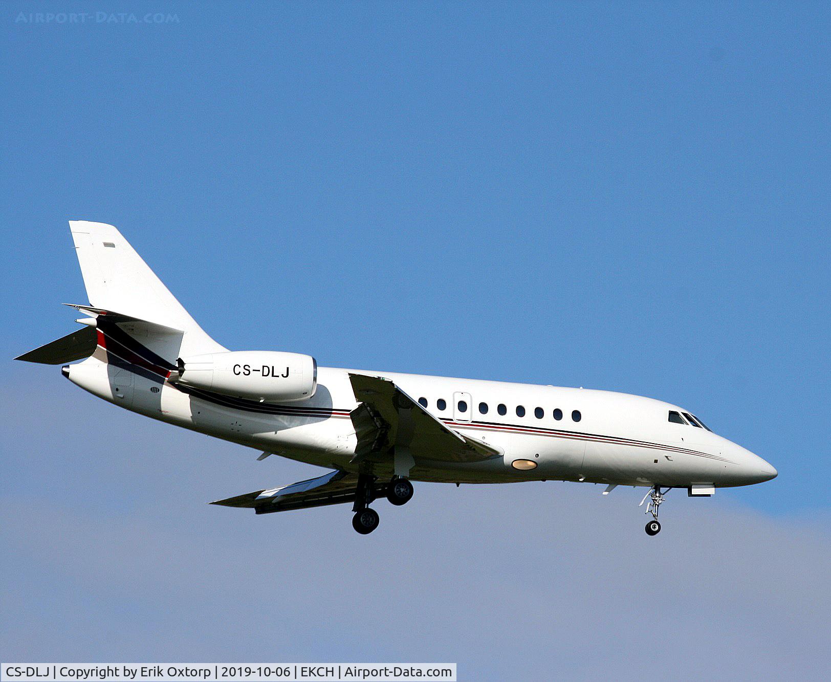 CS-DLJ, 2004 Dassault Falcon 2000EX C/N 54, CS-DLJ landing rw 04L