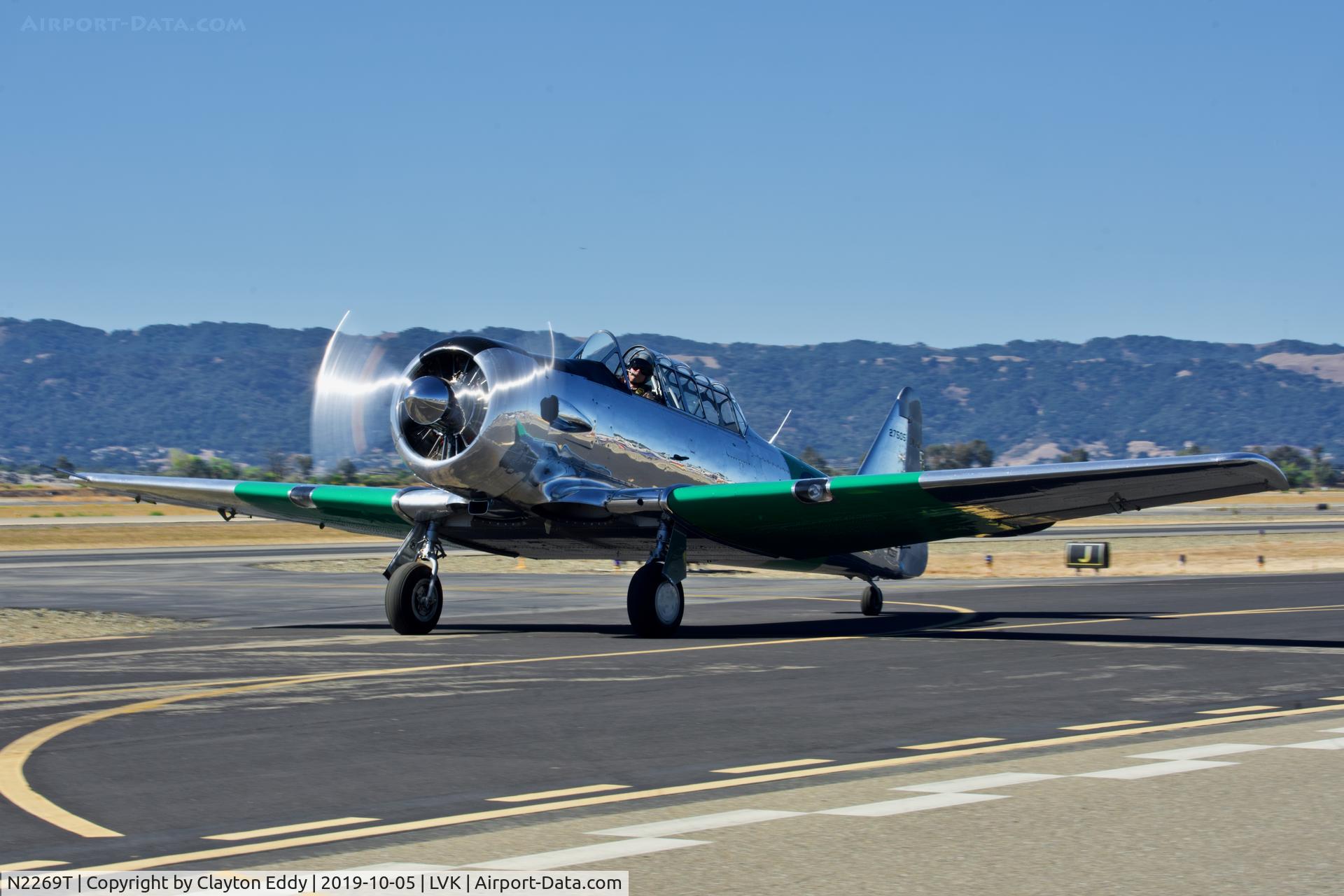 N2269T, 1943 North American Medore SNJ-4 C/N 88-12841, Livermore Airport Airshow 2019.